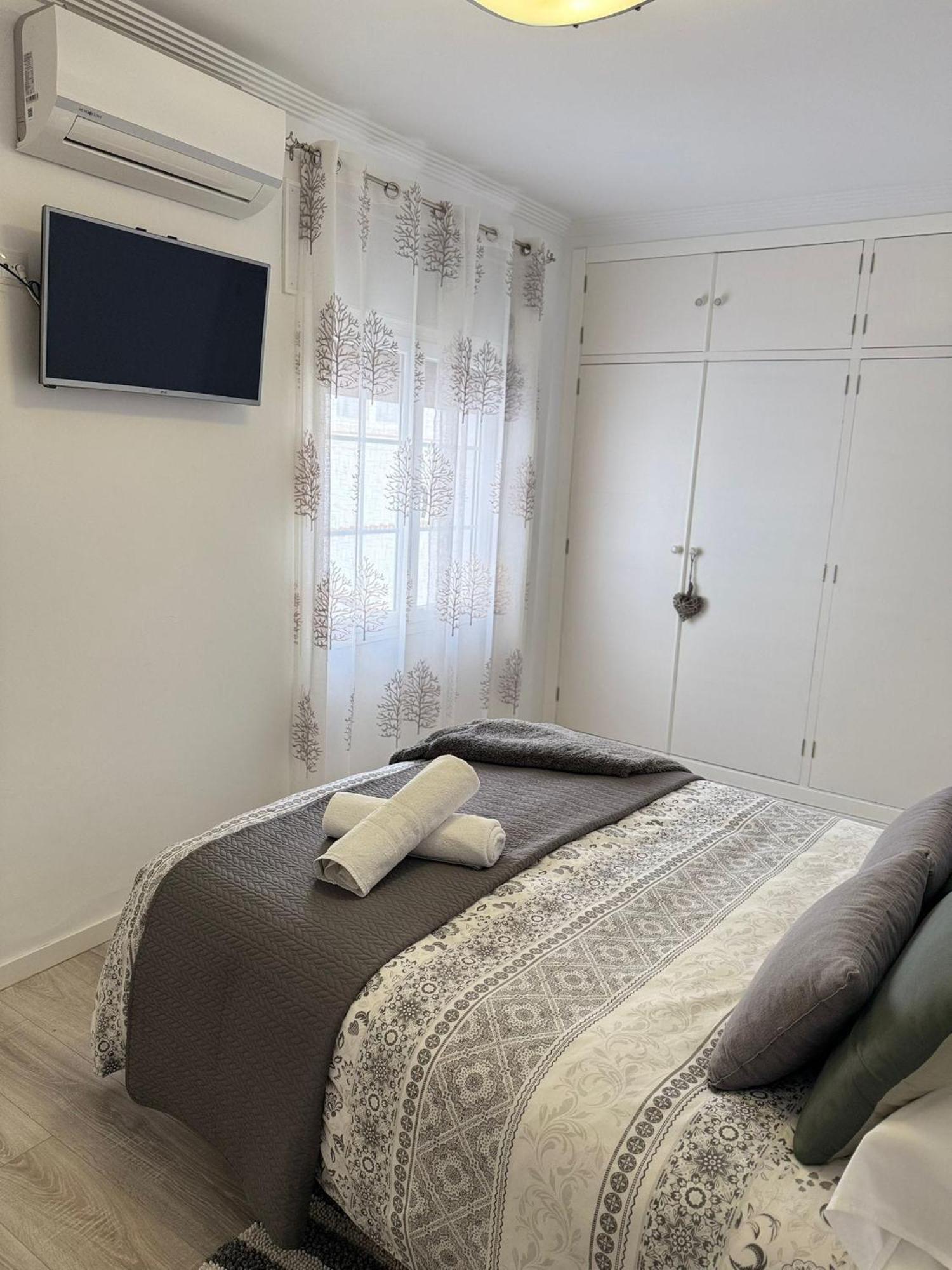 Vega Apartment *